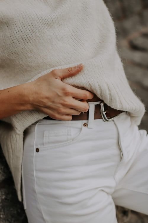 Tendances de la mode ceinture pour l'hiver 2022-2023: le retour des double ceintures