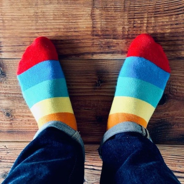 Comment porter des chaussettes pour un look tendance cet hiver/automne ?